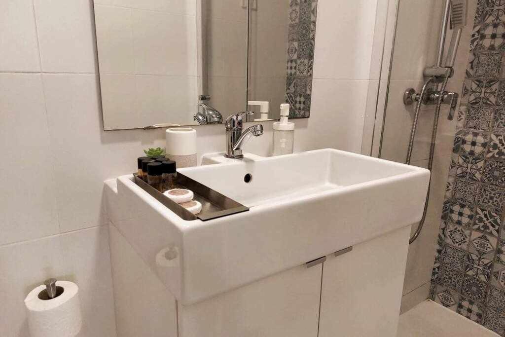 Bonito Apartamento En 2º Linea De Playa & Parking Apartment Malaga Exterior photo